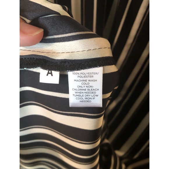 Black and White Collarless Striped Shirtdress - Picture 10 of 10